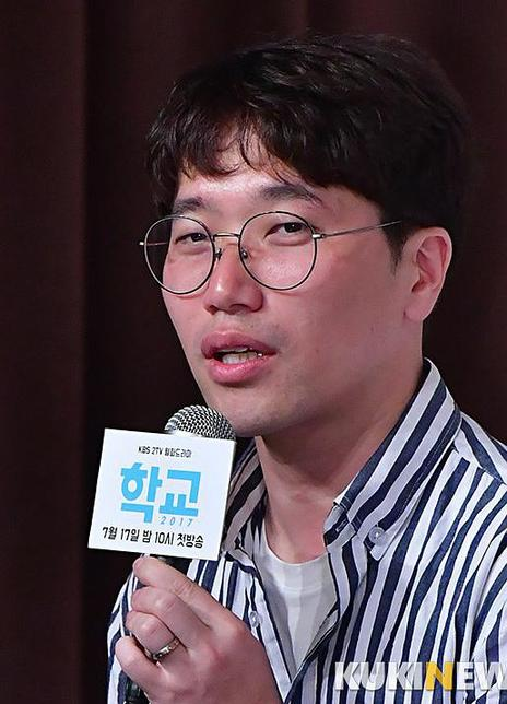 ��������������