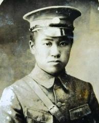 �ܸ���������