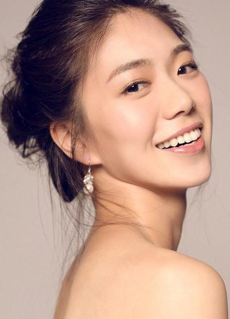 �˾��Ƹ�������