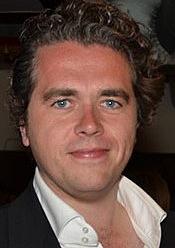 ���ڡ��Ͷ��Ƹ�������