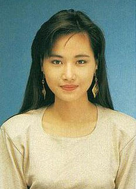 ��������������